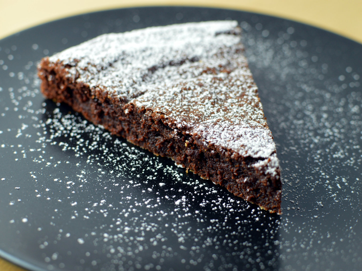 Kladdkaka - Swedish chocolate mud cake