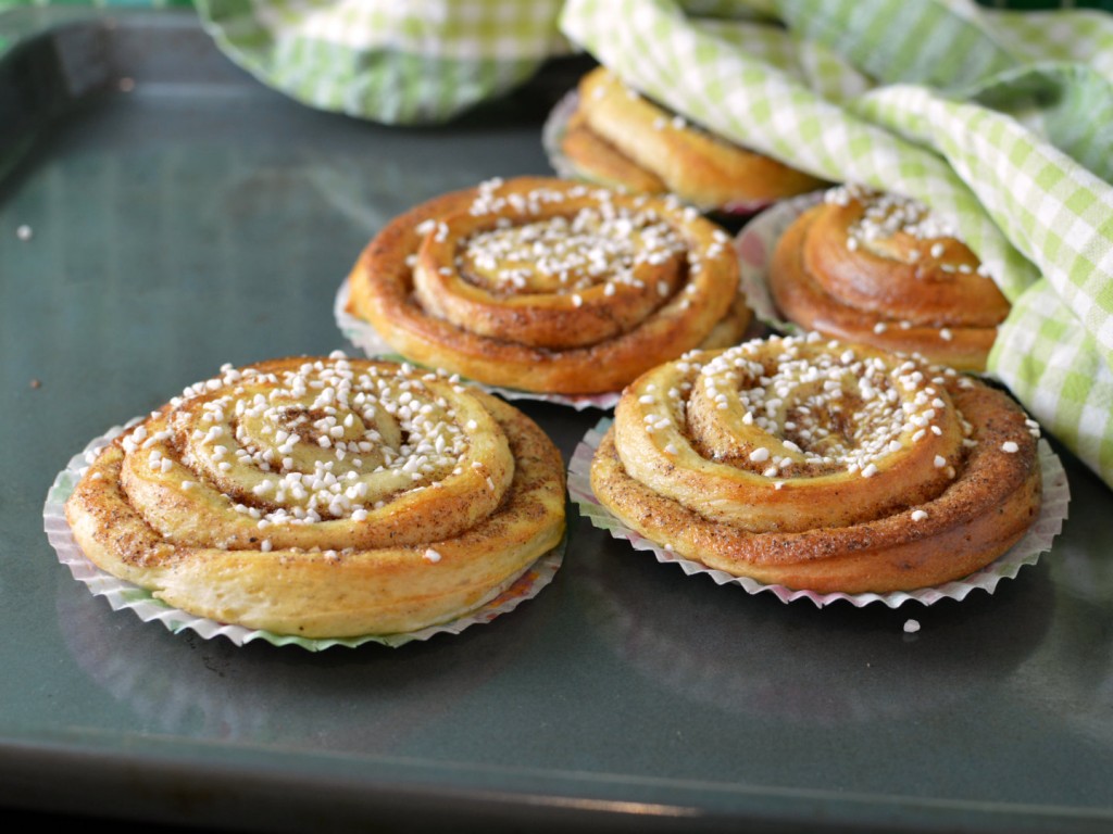 Kanelbullar - Swedish cinnamon buns