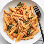 Creamy-Tomato-Spinach-Pasta-V2-bowl