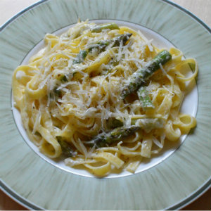 Asparagus and lemon pasta
