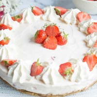 Cake by Mary - No-bake Jordgubb- & Marshmallowfluffpaj