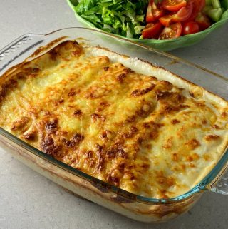 Cannelloni med köttfärssås och bechamel