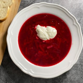 Vegetarisk borscht - rödbetssoppa