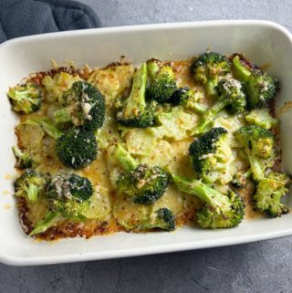 Rostad broccoli med västerbottenost