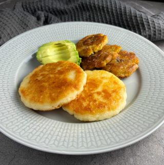 Arepas con queso